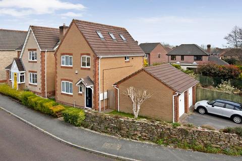 3 bedroom detached house for sale, Churchfields Drive, Bovey Tracey, TQ13