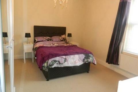 2 bedroom terraced house for sale, Victoria Terrace, Northallerton, North Yorkshire, DL7