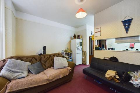 1 bedroom flat for sale, Alma Square, Scarborough YO11