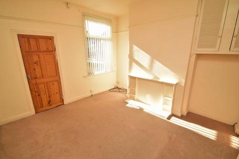 2 bedroom house to rent, Florist Street, Stockport SK3