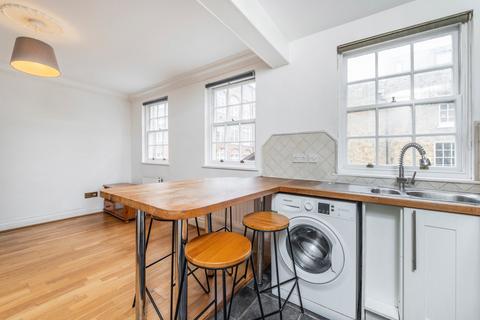 3 bedroom mews for sale, Prince Regent Mews, London