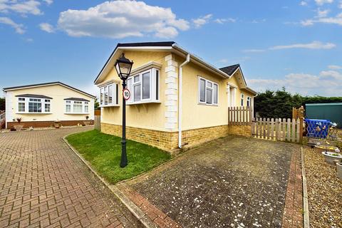 2 bedroom park home for sale, Rymer Court, Barnham, IP24