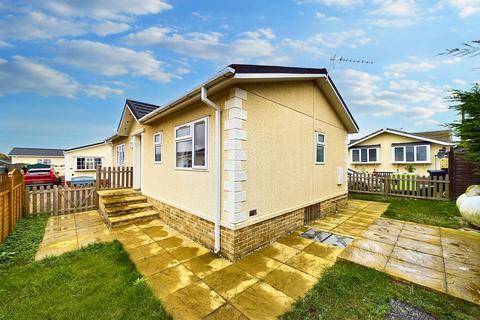 2 bedroom park home for sale, Rymer Court, Barnham, IP24