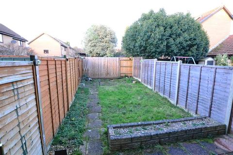 2 Ashmere Close, Calcot, Reading, RG31 7EN