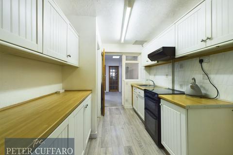 120 Jerounds, Harlow, CM19 4HQ