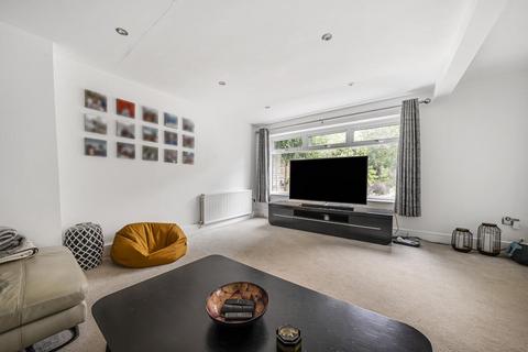 4 bedroom detached house for sale, Calder Avenue, Hertfordshire AL9