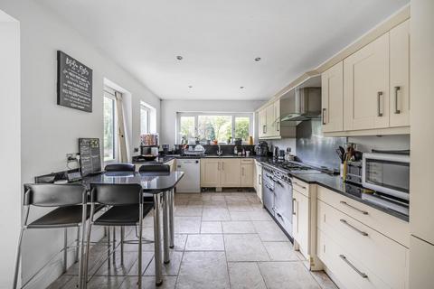 4 bedroom detached house for sale, Calder Avenue, Hertfordshire AL9