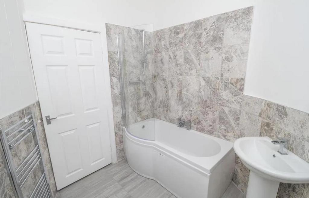 Bathroom1.png
