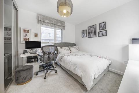 1 bedroom flat for sale, Bollo Bridge Road, Acton