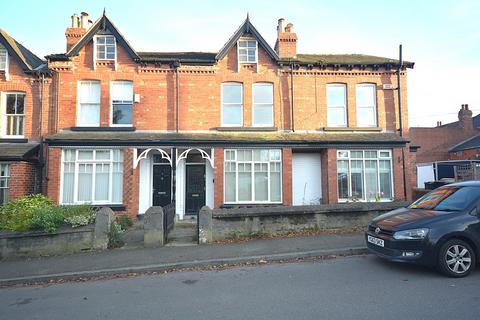 3 bedroom terraced house to rent, Highfield, Boston Spa, Wetherby, West Yorkshire, LS23