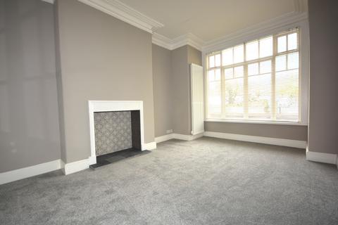 3 bedroom terraced house to rent, Highfield, Boston Spa, Wetherby, West Yorkshire, LS23