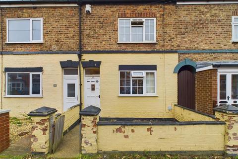 2 bedroom terraced house for sale, St Johns Walk, Bridlington