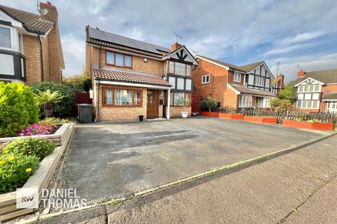 5 bedroom detached house for sale, Peregrine Road, Waltham Abbey, Essex