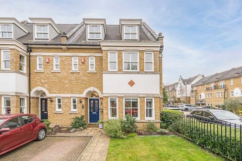 5 bedroom house for sale, Admiralty Way, Teddington TW11