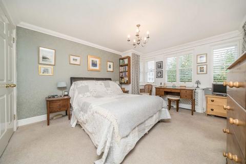 5 bedroom house for sale, Admiralty Way, Teddington TW11