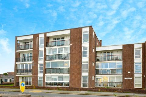 2 bedroom apartment for sale, Marine Parade West, Lee-on-the-Solent PO13