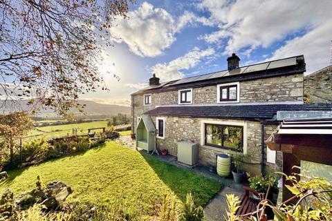 3 bedroom character property for sale, Low Barn, Preston Under Scar