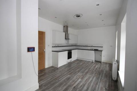 1 bedroom flat to rent, High Street, Blackwood NP12