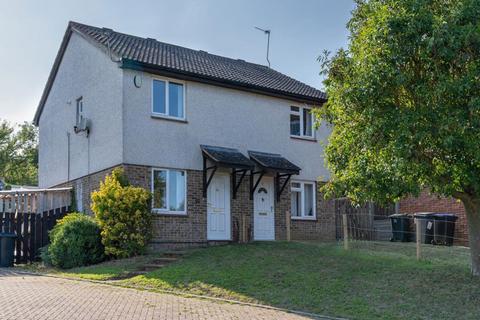 3 bedroom house to rent, Westgate Close, Canterbury