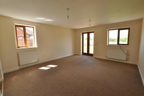 3 bedroom end of terrace house to rent, The Hop KilnMill End CourtCastle FroomeLedburyHerefordshire