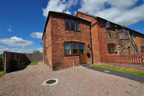 3 bedroom end of terrace house to rent, The Hop KilnMill End CourtCastle FroomeLedburyHerefordshire