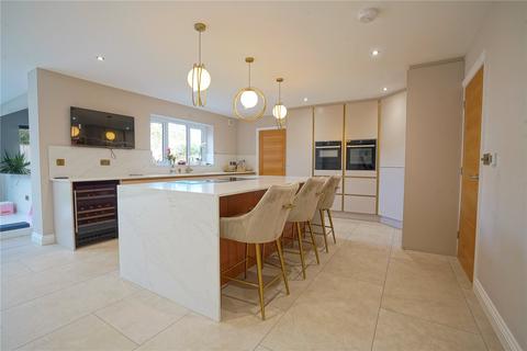 4 bedroom detached house for sale, Wood View Court, Wickersley, Rotherham, South Yorkshire, S66