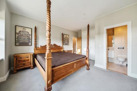 3 bedroom maisonette for sale, Castle Hill Avenue, Folkestone
