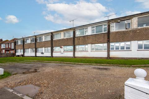 1 bedroom flat to rent, Channel Court, Lancing