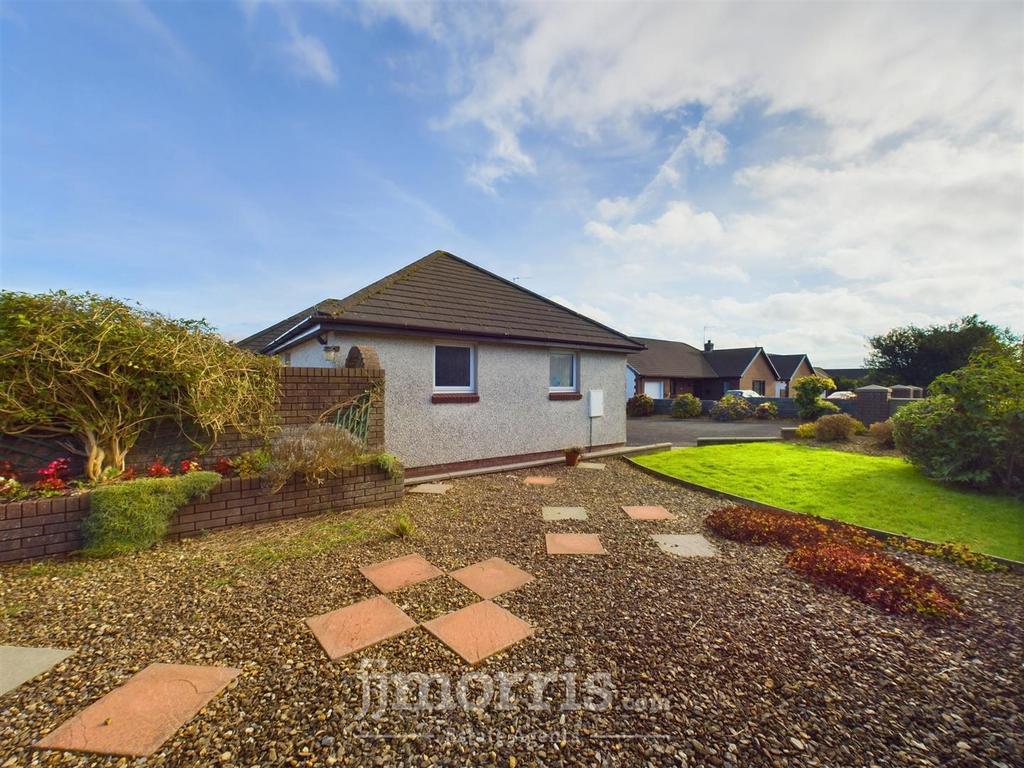 CAM03686 G0-PR0206-STILL026.jpg