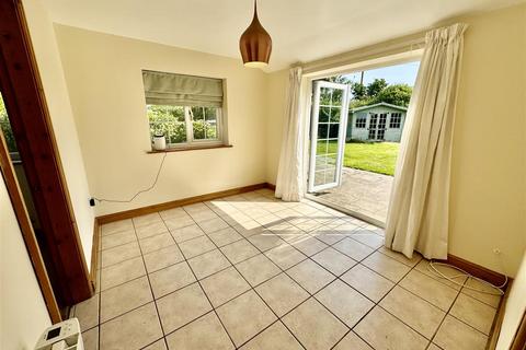 2 bedroom semi-detached house for sale, Penrhos, Pwllheli