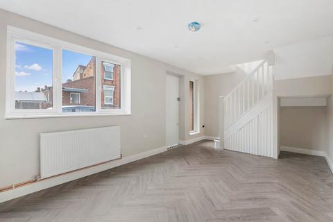 1 bedroom detached house for sale, 23a Little Chestnut Street, Worcester.  WR1 1PG