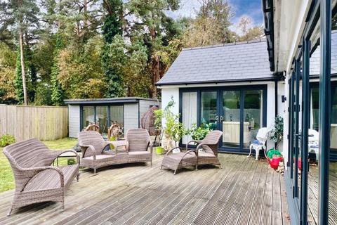 5 bedroom bungalow for sale, Fir Tree Close, St Leonards, BH24 2QW