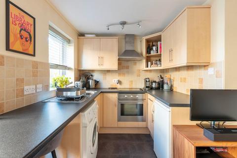 1 bedroom flat for sale, Wilkinson Way, London W4