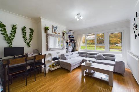 1 bedroom flat for sale, Lodge Lane, New Addington