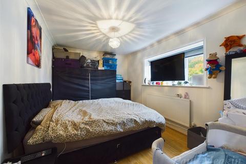 1 bedroom flat for sale, Lodge Lane, New Addington