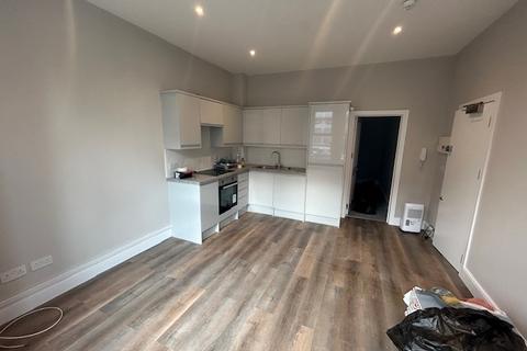 1 bedroom flat to rent, Stanger Road, South Norwood, SE25