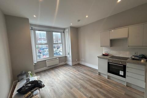 1 bedroom flat to rent, Stanger Road, South Norwood, SE25