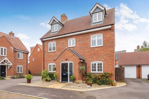 5 bedroom detached house for sale, Wren Terrace, Wixams, Bedford