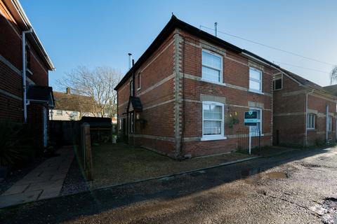 2 bedroom semi-detached house for sale, Nursery Road, Ringwood, BH24