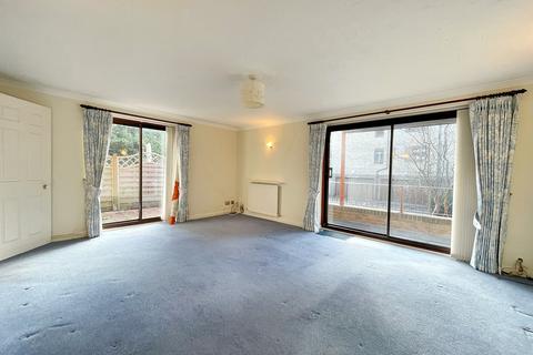 2 bedroom flat for sale, Lower Parkstone, Poole