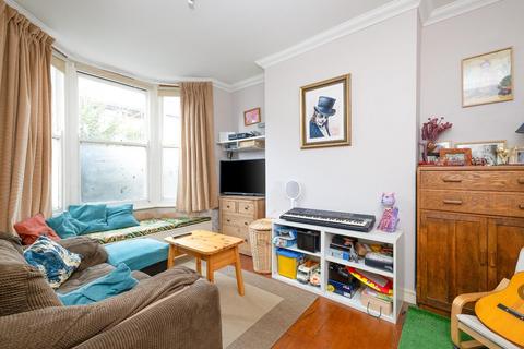 2 bedroom terraced house for sale, York Road, Easton