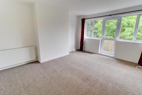 3 bedroom maisonette to rent, Coniston Road, Leamington Spa