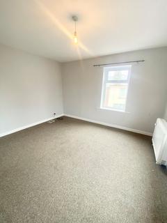 2 bedroom flat to rent, Bath Street, Barrow-In-Furness LA14