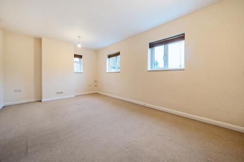 2 bedroom apartment to rent, Thame Road,  Stadhampton,  OX44