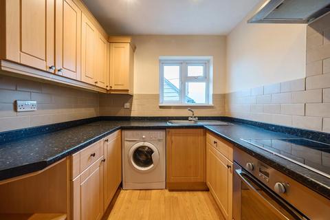 2 bedroom apartment to rent, Thame Road,  Stadhampton,  OX44