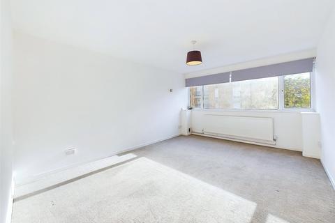 3 bedroom house to rent, North Place, Middlesex