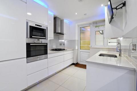 3 bedroom apartment for sale, Dollis Hill Lane, London, NW2