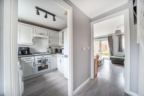 5 Bluebell Close, Andover, SP10 3XE