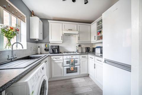 5 Bluebell Close, Andover, SP10 3XE