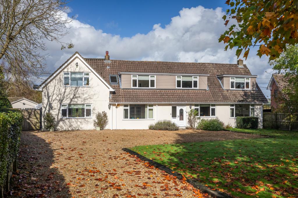 Chalbury Lodge